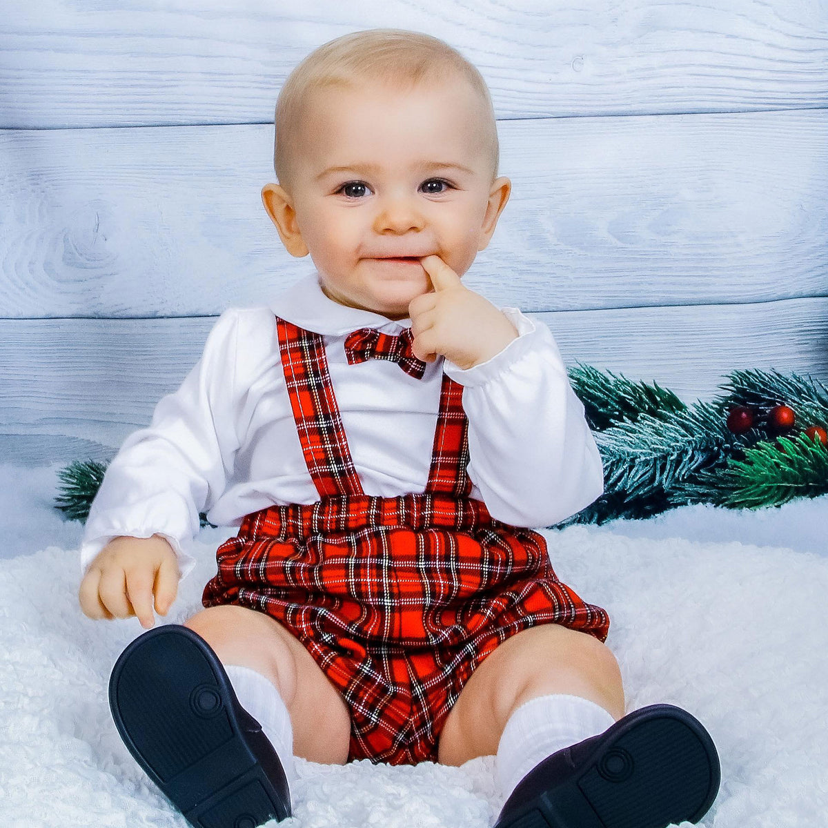 Little boy shop christmas outfit