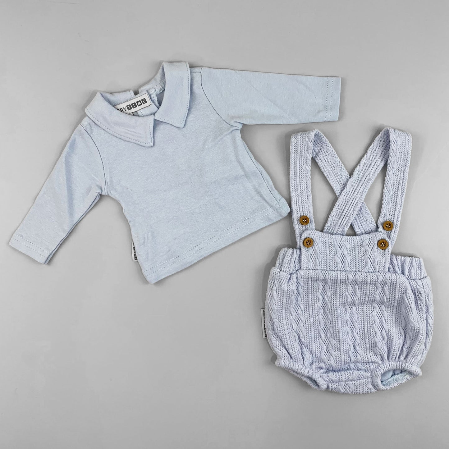 baby kniited two piece outfit