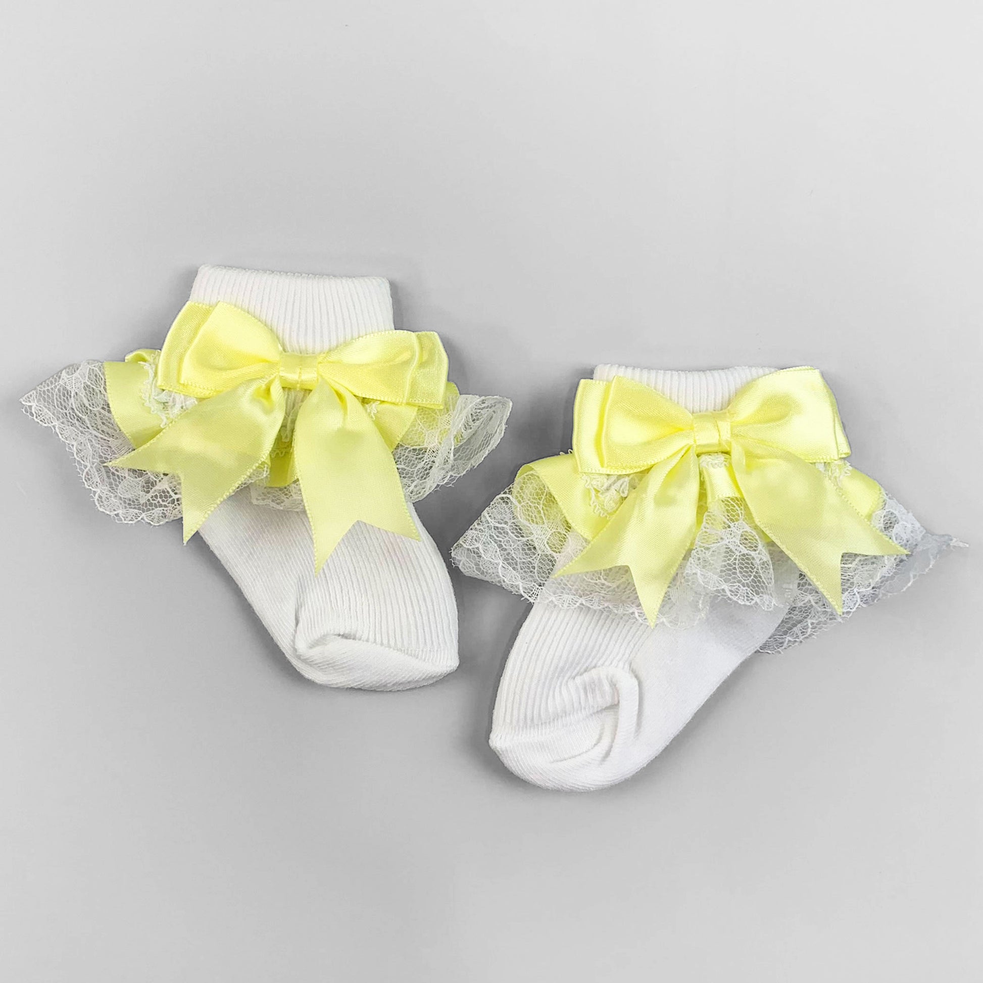 baby girls socks with lemon yellow bow