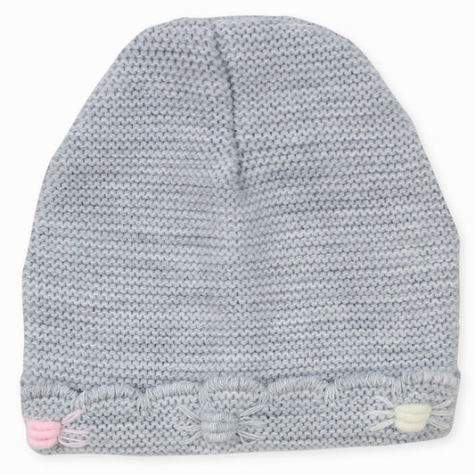 grey knitted hat