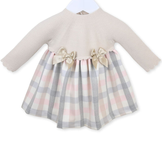 baby girls checked knitted beige outfit PEX