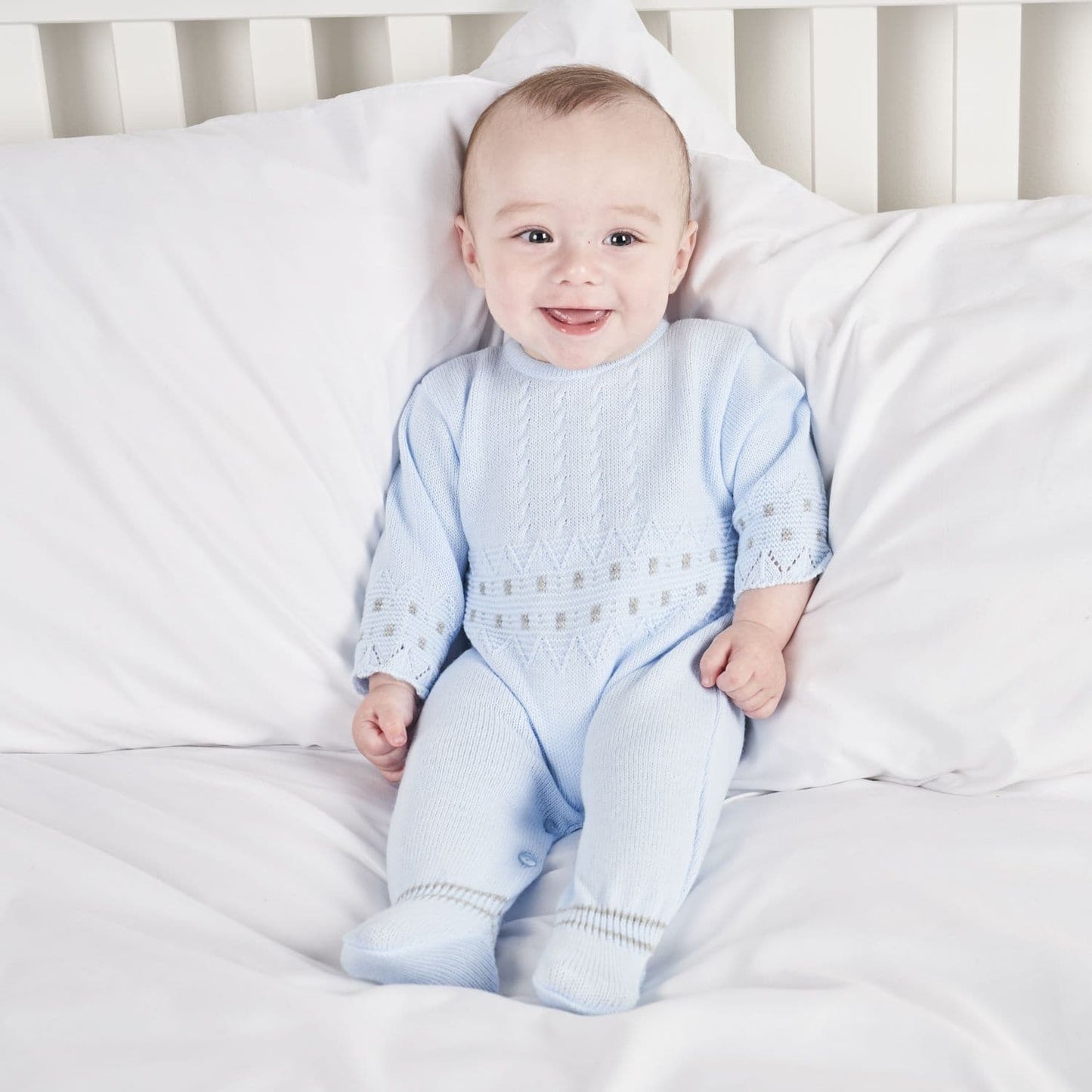 baby boys knitted 3 piece outfit