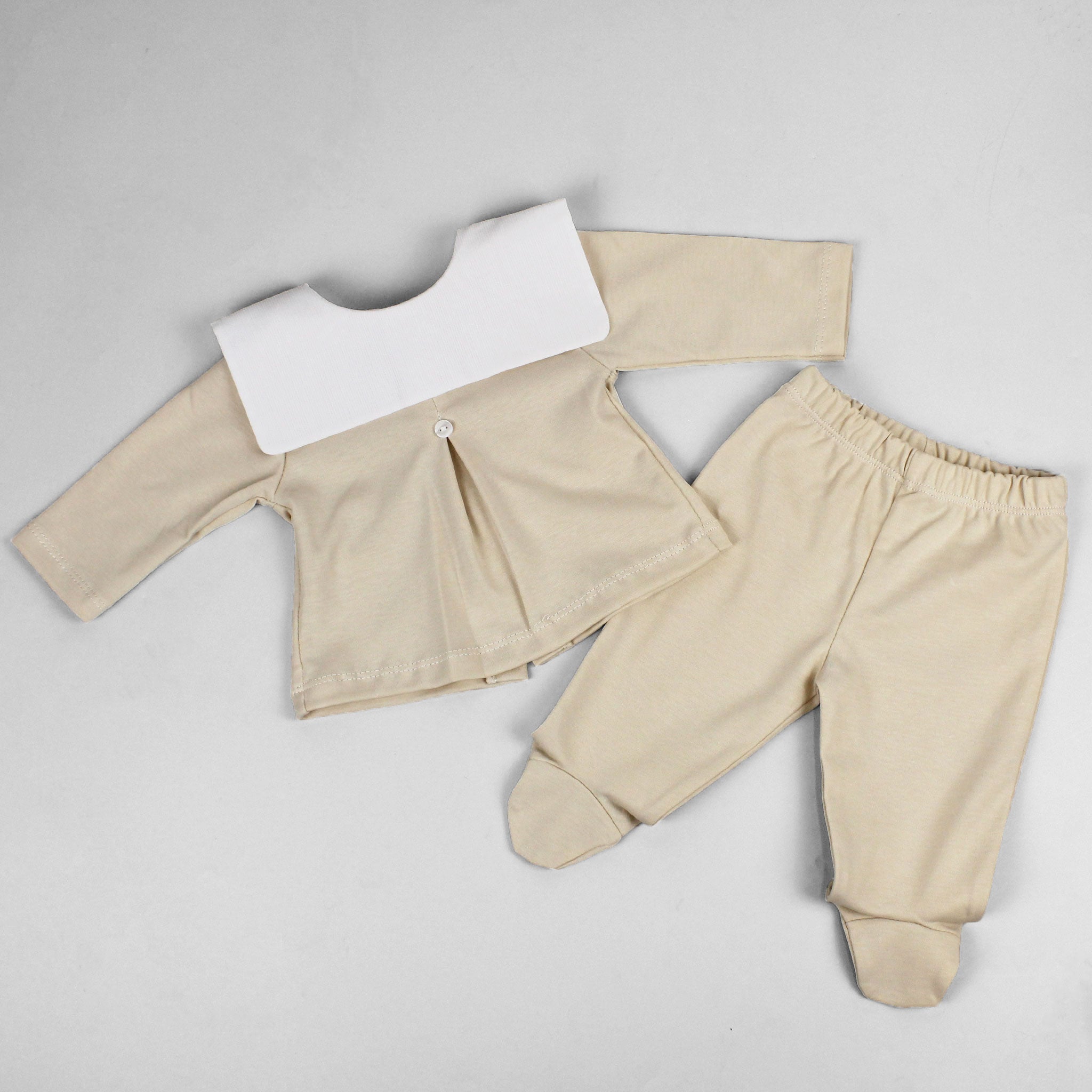 Beige unisex cotton outfit