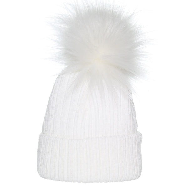 white knitted pom pom hat