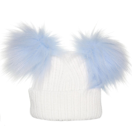 whit and blue pom pom hat