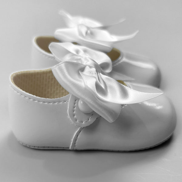 Baby Girl Shoes with Satin Ribbon Bow - White