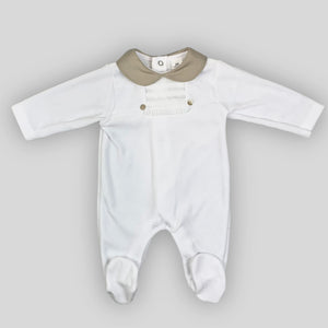 sleepsuit with beige collar