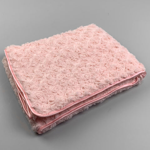 pink rosebud baby girls blanket