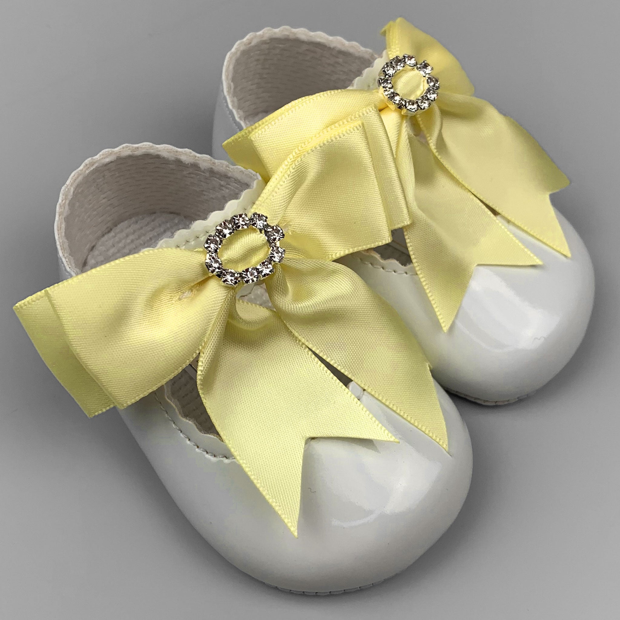 baby girls patent bow yellow shoes 