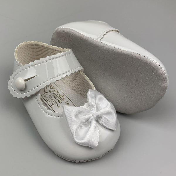 baby girl white patent pram shoes with bow