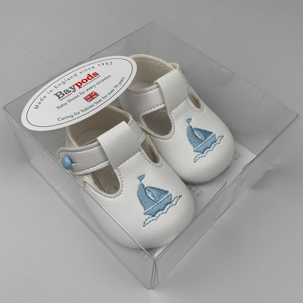 baby boys white boat shoes