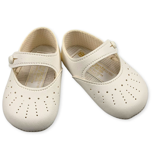 baby girl cream shoes by baypod