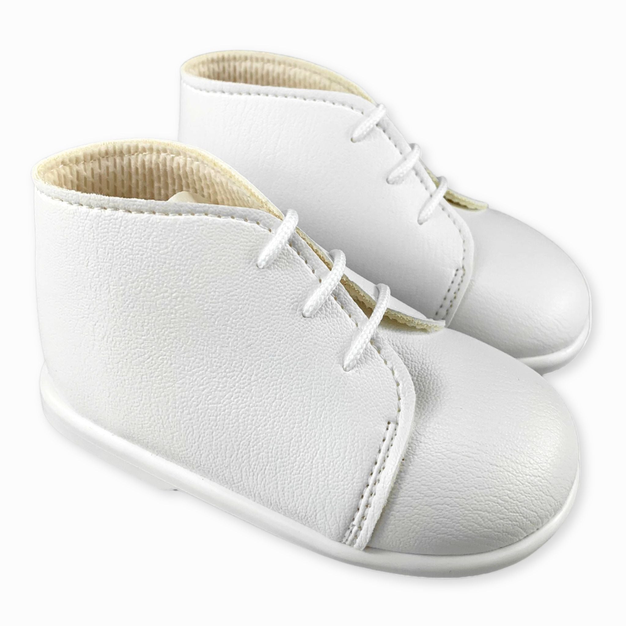 baby boys wite boots by baypod
