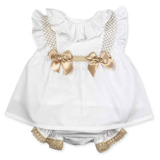 baby girls beige summer outfit