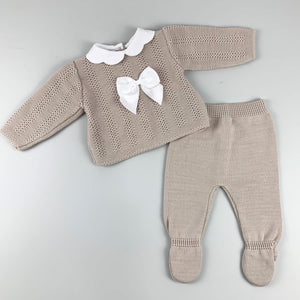 baby girls beige kniited  outfit