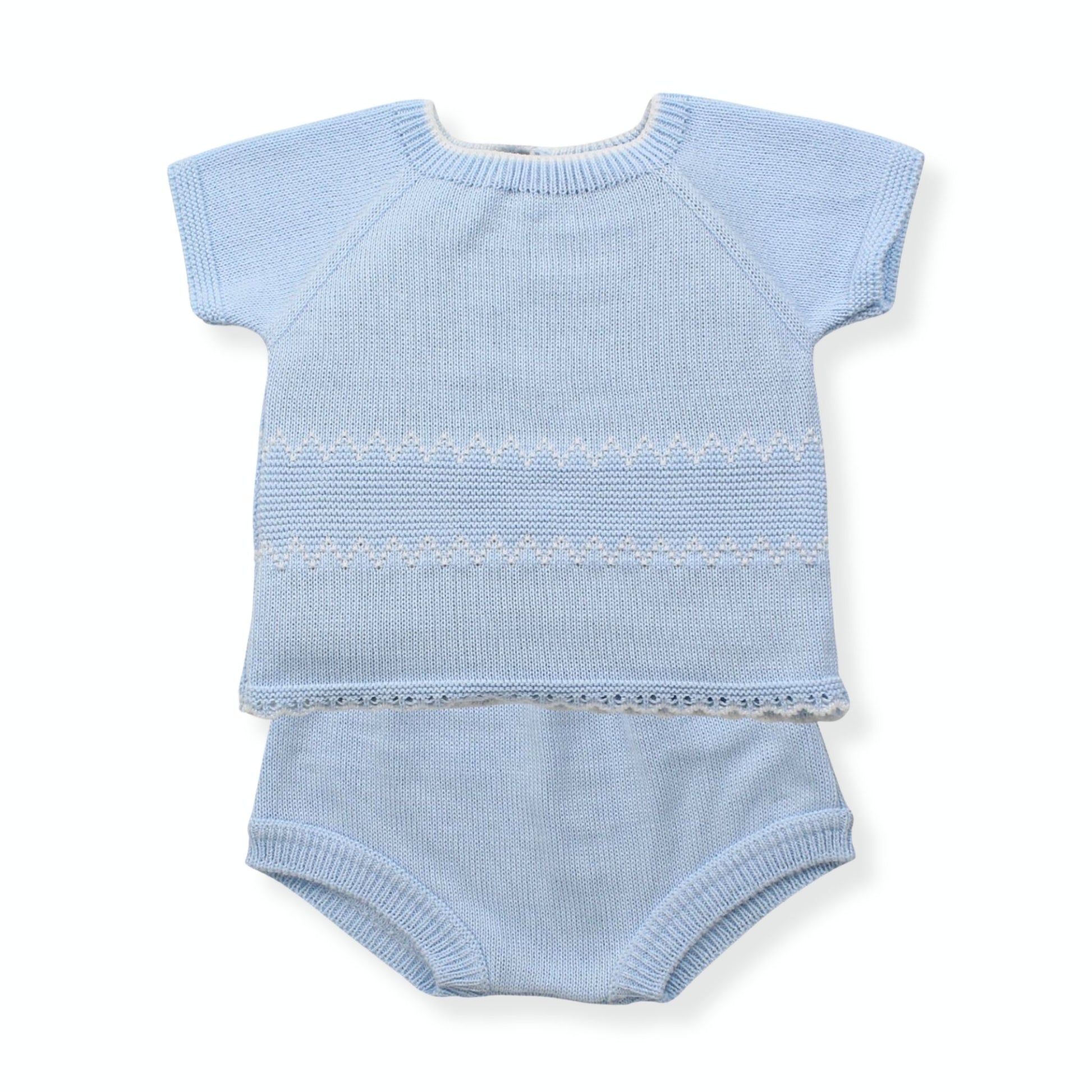 baby boys 2 piece knitted outfit in a spanish style