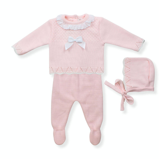 Newborn Baby Knitted Outfit with Bonnet – Soft Pink (0–3 Months) Made in Portugal