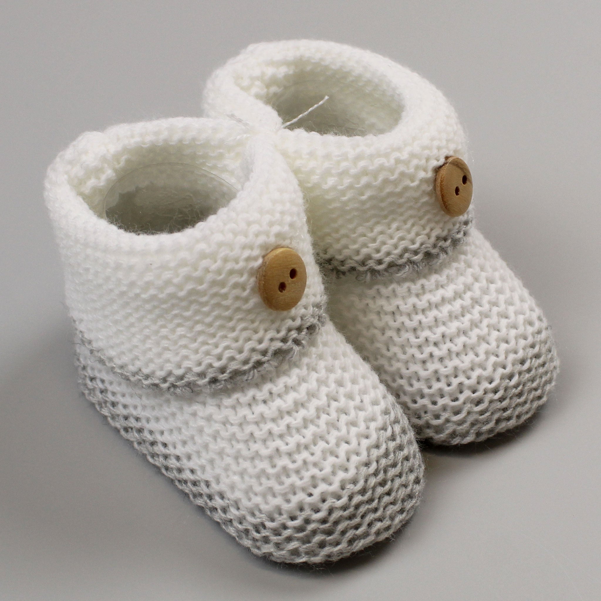 baby unisex white and grey knitted boots