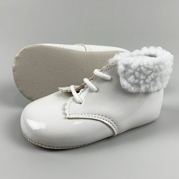 Baby Girl Boots / Shoes with Faux Fur Trim - White