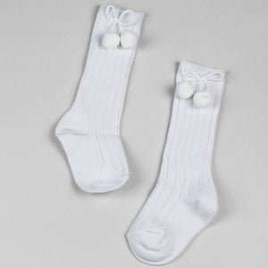 white-pom-pom-socks baby