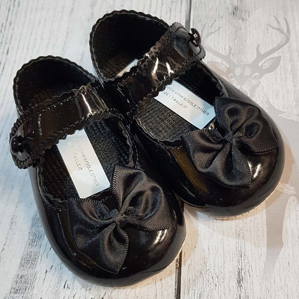 baby girls black soft sole shoes