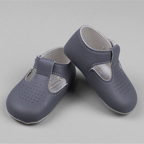 baby boys grey shoes