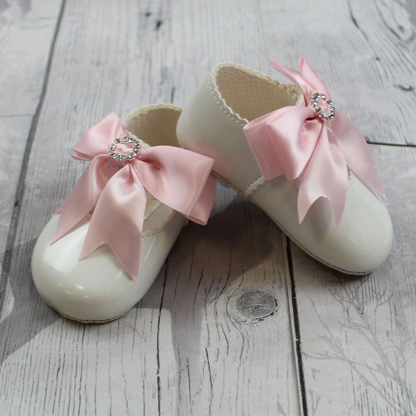 baby girls white and pink diamante bows sheos