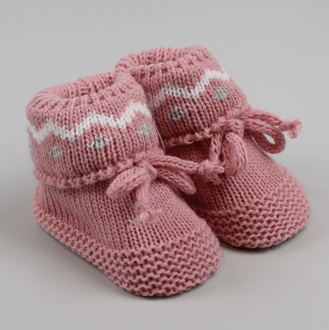 dusky pink knitted booties