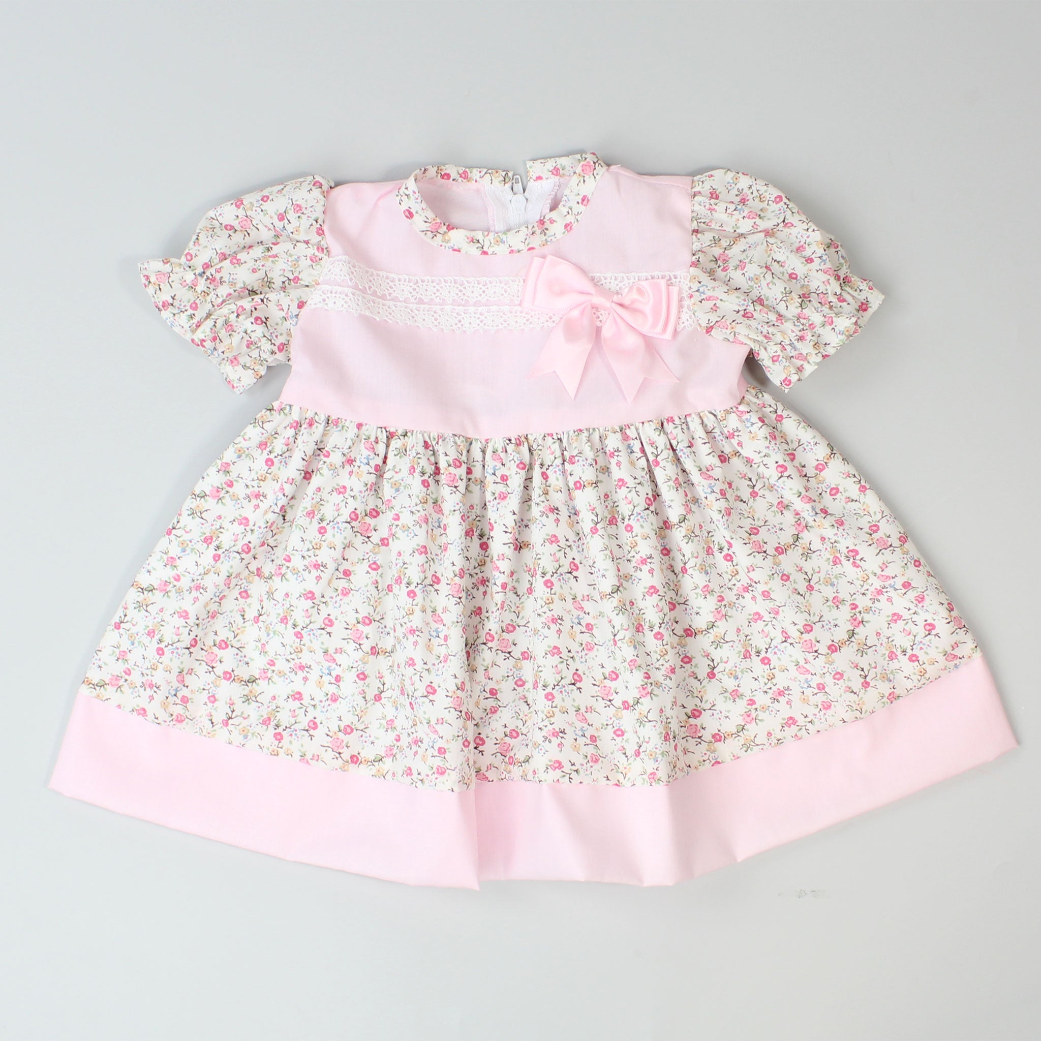 Baby girls flower dress in pink