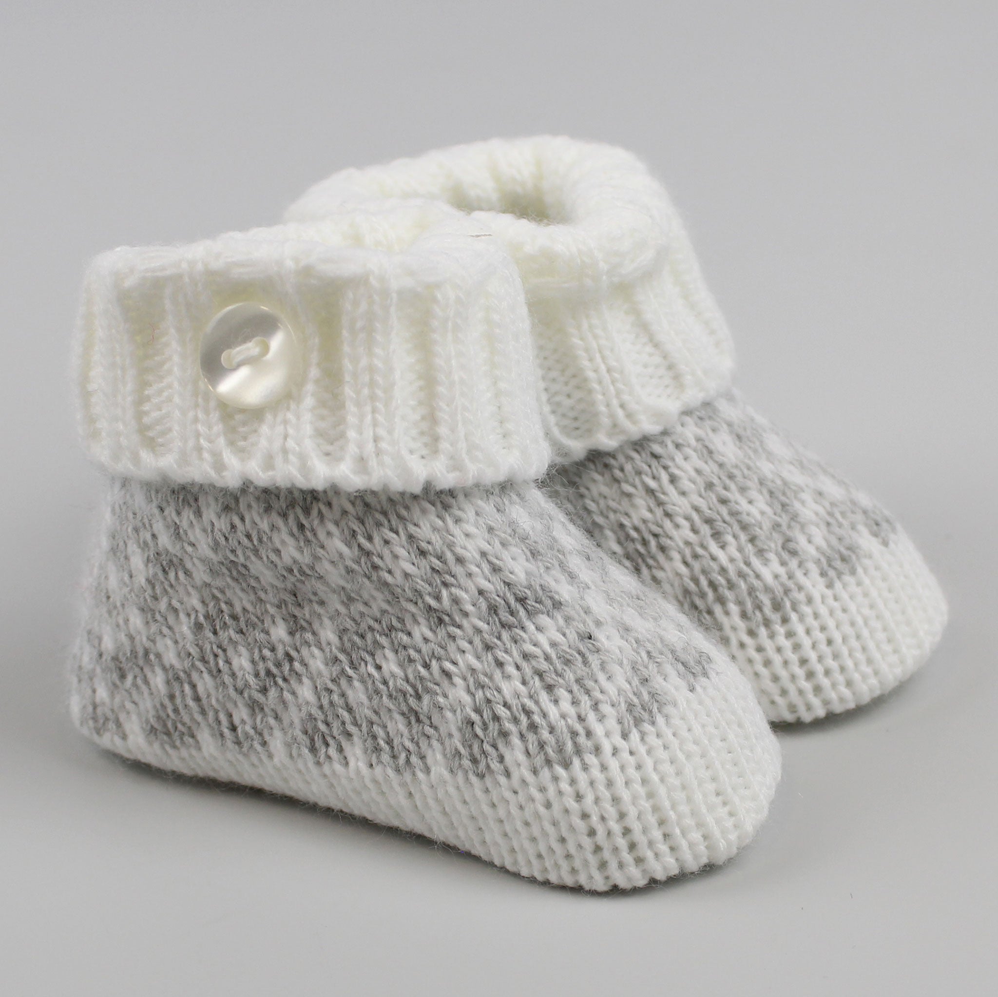 baby baby knitted booties