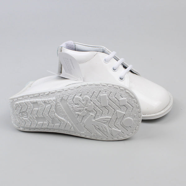 Baby boys white laced leather shoes