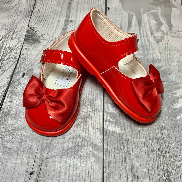 baby girls first walker shoes in red