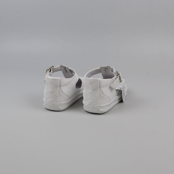 back of baby boys white leather sandals