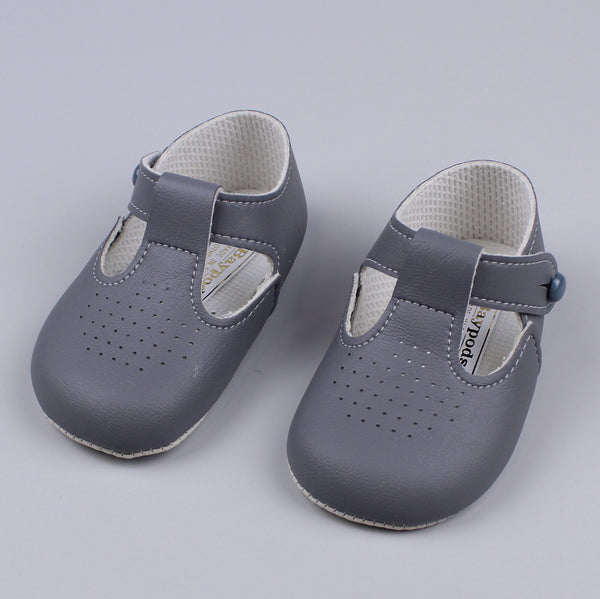 baby boys soft sole t bar shoes